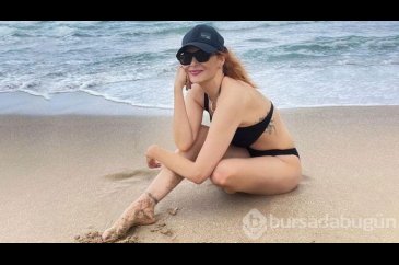 Mine Tugay bikinili fotoğrafıyla sosyal medyaya damga vurdu