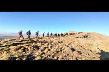 Nemrut Krater Gölü çevresinde kamp kurup, görüntüleri paylaştılar...