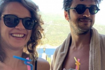 Taner Ölmez ile Ece Çeşmioğlu çiftinden müjdeli haber! 