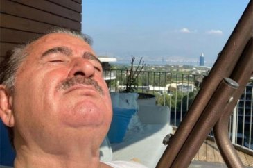 İbrahim Tatlıses güneş banyosu yaptı