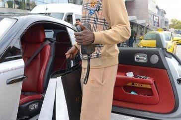 Mbaye Diagne'nin 7 milyon TL'lik oyuncağı!