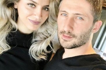 Yağmur Sarıoğlu, yeni aldığı Ferrari'si ile asfaltların tozunu attı...