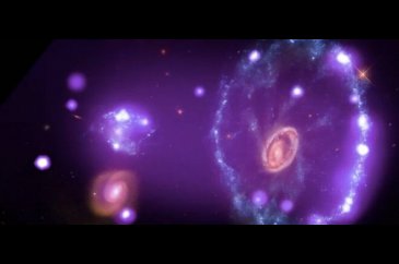 NASA'dan göz kamaştıran galaksi görselleri!