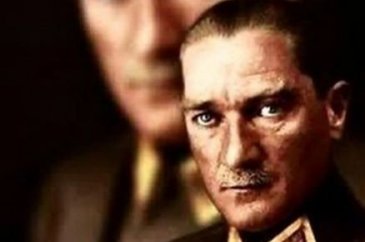 Ünlü isimlerden 10 Kasım paylaşımları
