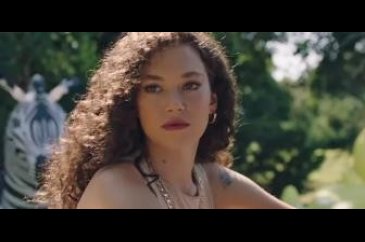 Melisa Şenolsun, Ekin Mert Daymaz el ele görüntülendi...