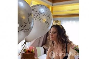 Burcu Özberk yeni yaşını kutladı!

