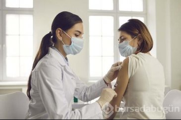 Omicron sonrası aşı aralığı 3 aya indirildi!