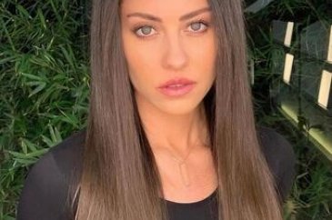 Ünlü şarkıcı Derya Uluğ korkuttu!