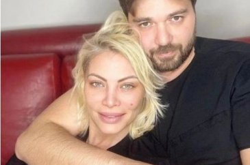 Seray Sever hamile olduğunu açıkladı!