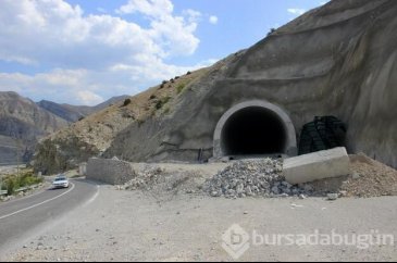 Türkiye'yi Kafkaslar'a bağlayacak tünel açılıyor
