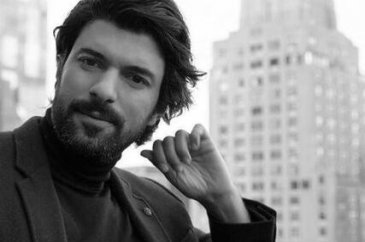 Engin Akyürek 'dünyanın en yakışıklı erkeği' seçildi
