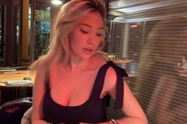 Yasmin Erbil ev halini paylaştı
