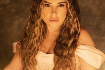 Merve Özbey'den üzen haber!