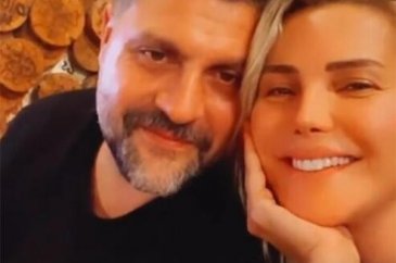 Ünlü isimlerden veda mesajları!