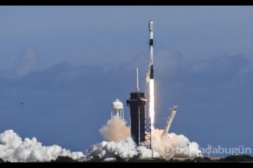 SpaceX şirketinin 40 uydusu yanarak düştü!
