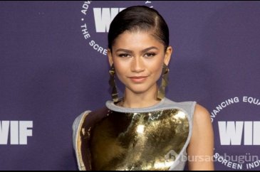 Zendaya paparazzilerden kaçarken yere düştü