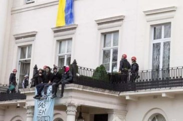 Oligarkın Londra'daki köşkü işgal edildi