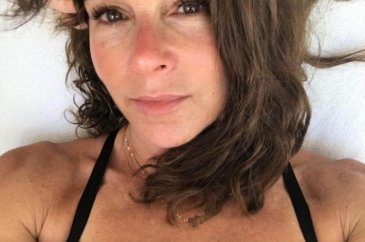 Jennifer Grey'in estetik pişmanlığı