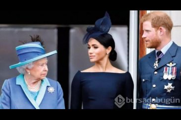 Kraliçe Elizabeth'den balkon daveti