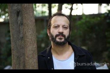 Rıza Kocaoğlu sevgilisiyle romantik anlar yaşadı