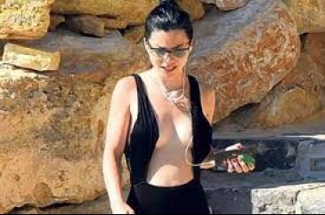 Merve Boluğur'dan Alaçatı açıklaması...