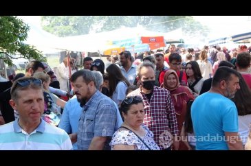 Bursa'da dağ başında yılda bir kez düzenleniyor, akın akın geliyorlar