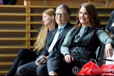 Bill Gates'in kızı mega yatla Bodrum Cennet Koyu'nda
