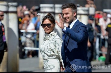  Beckham çifti 23 yıllık evliliklerini romantik paylaşımlarla kutla...