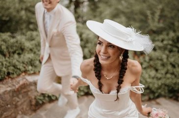 Ebru Şahin ve Cedi Osman düğün alışverişinde
