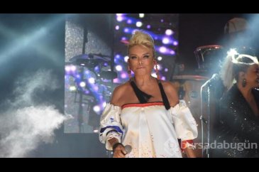 Ajda Pekkan Bodrum'da unutulmaz bir gece yaşattı