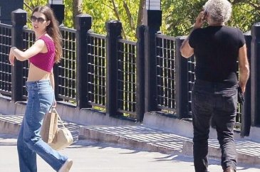 Sinan Çetin bir kadınla görüntülendi! Panik oldu adeta kaçtı!