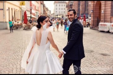 Özge Gürel'in nikah kombininin fiyatı çok şaşırttı!