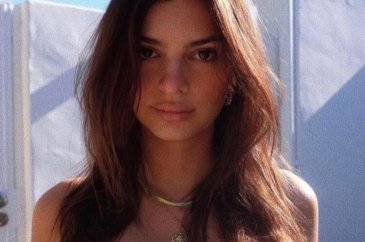 Dünyanın en güzel kadınları arasında olan Emily seri halde aldatılm...