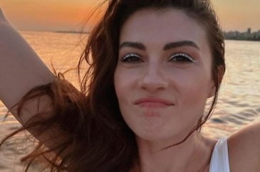 Burcu Özberk ve Murat Boz bir arada! 