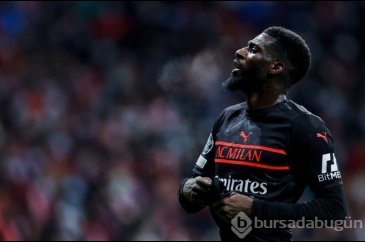 Futbolcu Tiemoue &#8203;&#8203;&#8203;&#8203;&#8203;&#8203;&#8203;B...