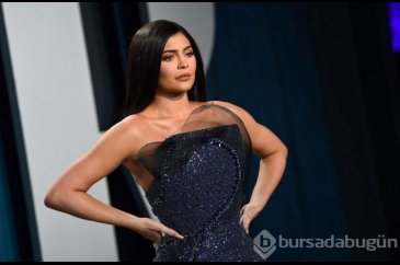 Kylie Jenner ve Kim Kardashian'dan Instagram eleştirisi