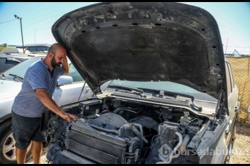 Binlerce araç çürümeye terk edildi