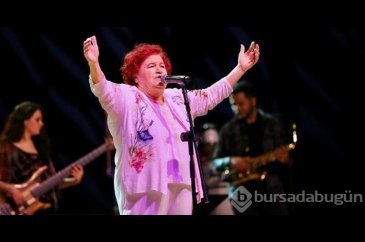 Selda Bağcan Aleyna Tilki'yi konuk etti