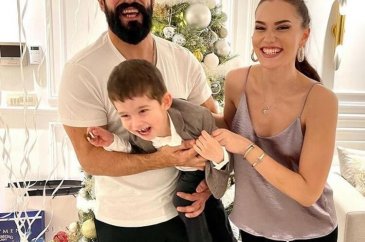 Fahriye Evcen'den haber var