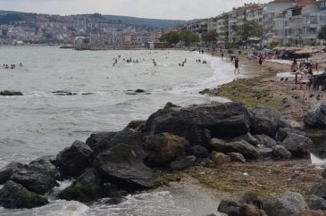 Mudanya ve Güzelyalı sahilleri boşalıyor