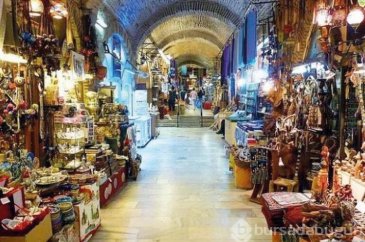 İzmir'in deniz kokan sokaklarında 10 nokta