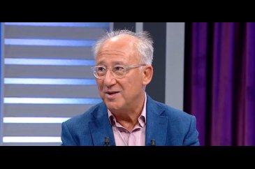 Cemal Hünal:Verdiğim yanıt Çağan Irmak'ı sandalyeden düşürdü!
