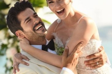 Ünlülerden romantik evlenme teklifi
