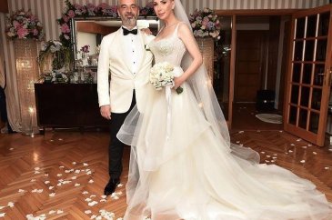 Tuğba Özerk boşandı
