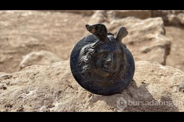 Perre Antik Kenti'ndeki kazılarda 1800 yıllık askeri madalya bulundu