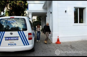 Gülşen, Polis Merkezi'ne giderek imza verdi
