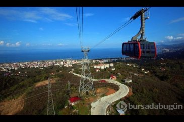 Karadeniz'in en uzun teleferiğinde doğaya yolculuk
