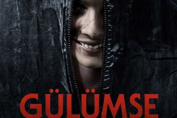 Gülümse (Smile) filmi dünya çapında 100 milyon dolarlık hasılat bar...
