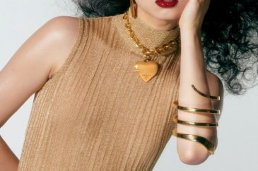Prada mücevher dünyasına giriş yaptı