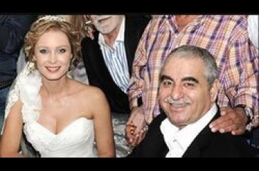 Ayşegül Yıldız, döndü